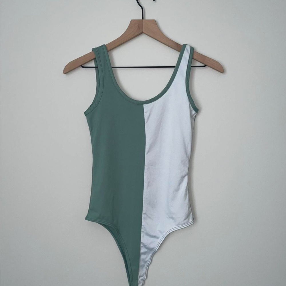 Discreet Color Block Bodysuit Tank Top